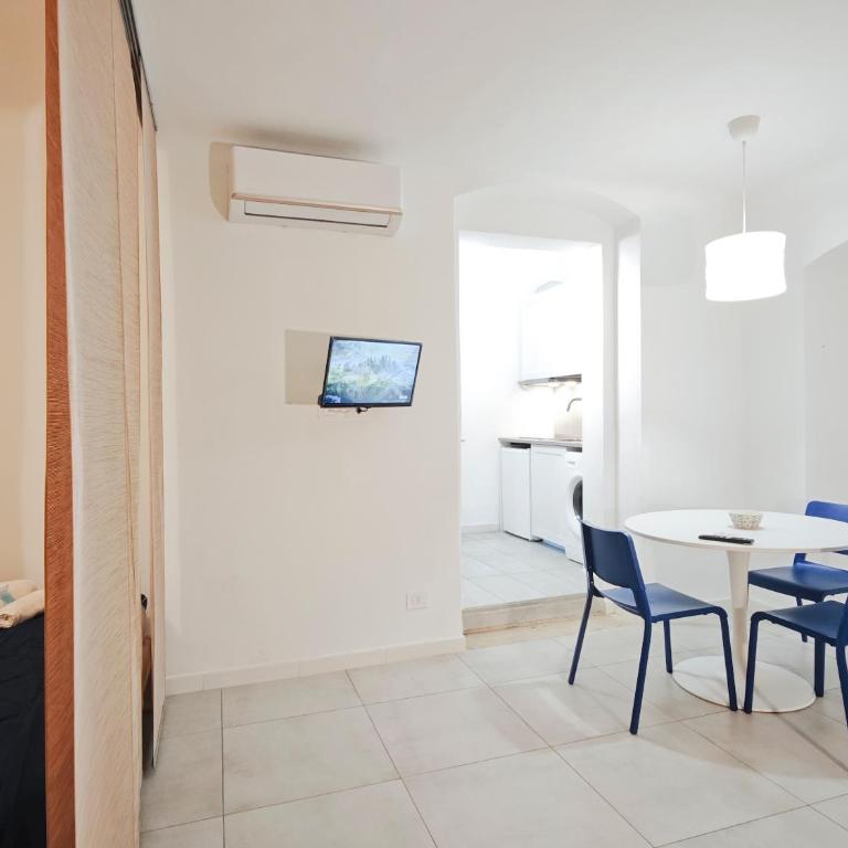 DuoDante - Monolocale Familiare - 15