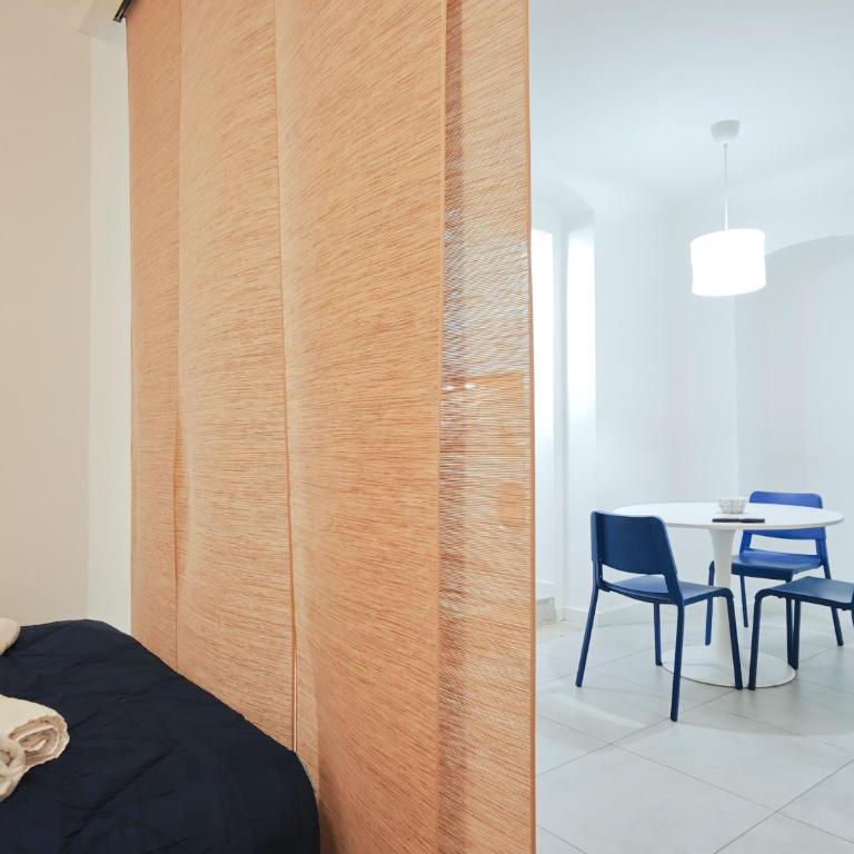 DuoDante - Monolocale Familiare - 25