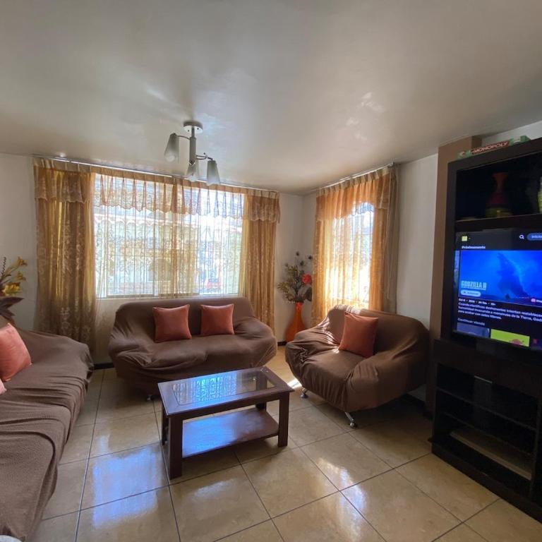 Casa Acogedora de Estilo Clásico - Seven-Bedroom House - 24