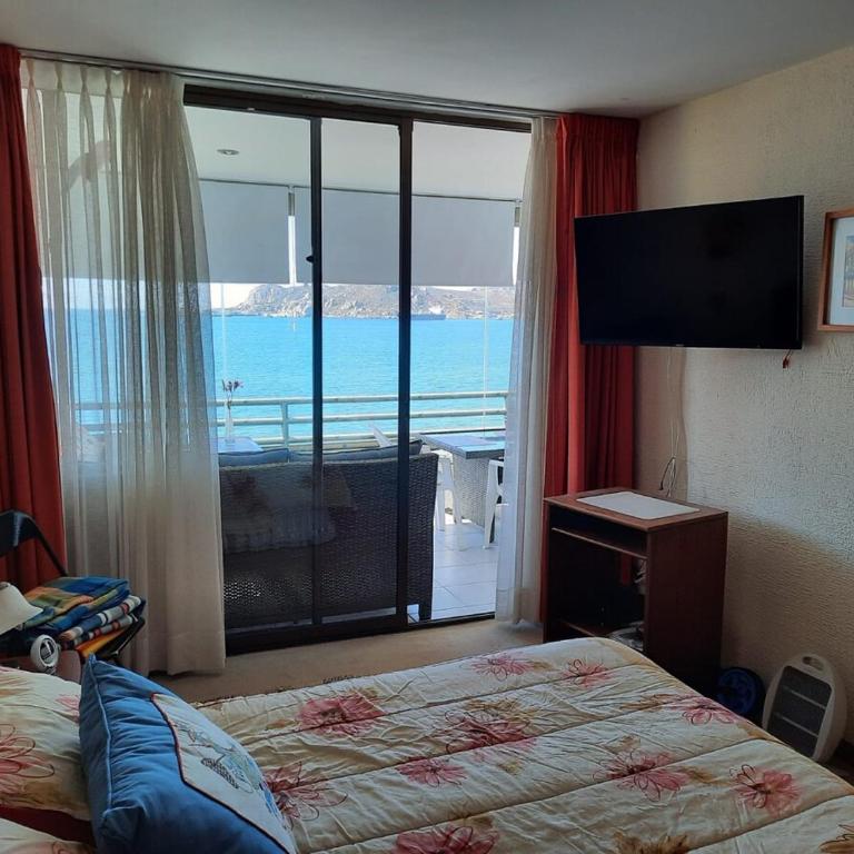 Beachfront apartment la Herradura chile - Three-Bedroom Apartment - 7