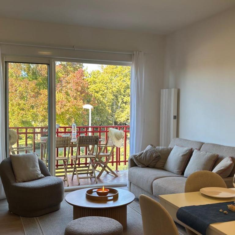 T2, 50 m beach, balcony with sea view - Appartement 1 Chambre avec Balcon - Vue sur l'Eau - 5
