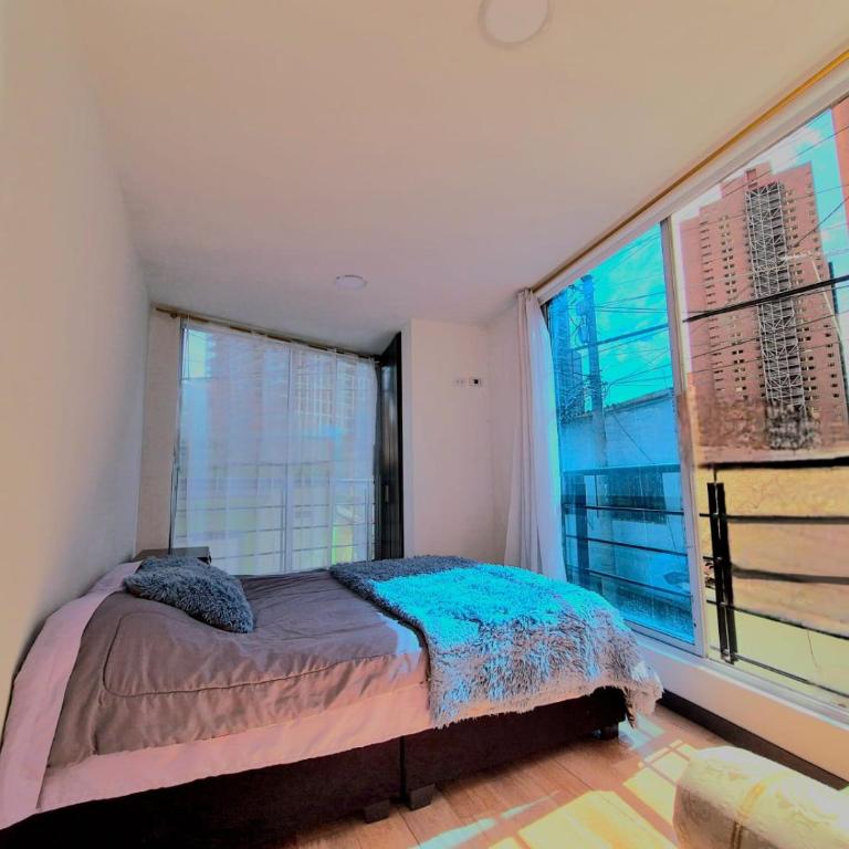 Espectacular Apartamento en San Martín - Three-Bedroom Apartment - 4