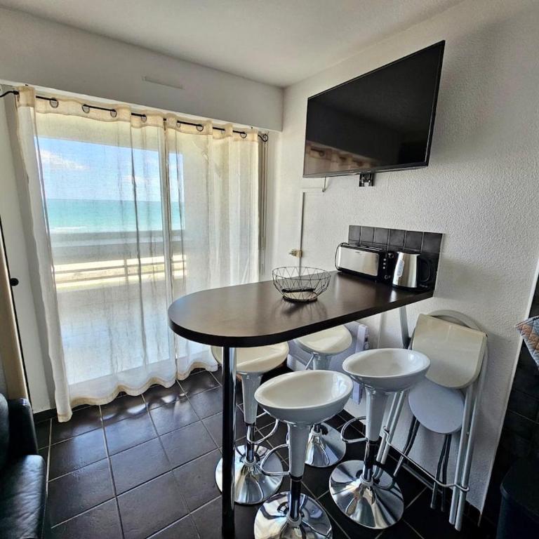 Vue Azur - terrasse parking direct beach access - Appartement 2 Chambres - 13