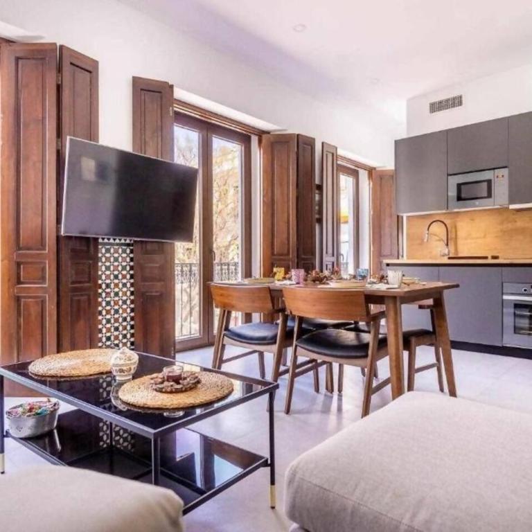 Alzhara Suites II Balcón Triana Torre Pelli - Apartamento de 1 dormitorio - 14