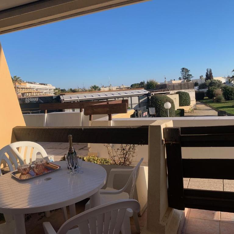 611 Studio 2 pers Port Nature 6 vue jardin - Studio Apartment with Balcony - 1