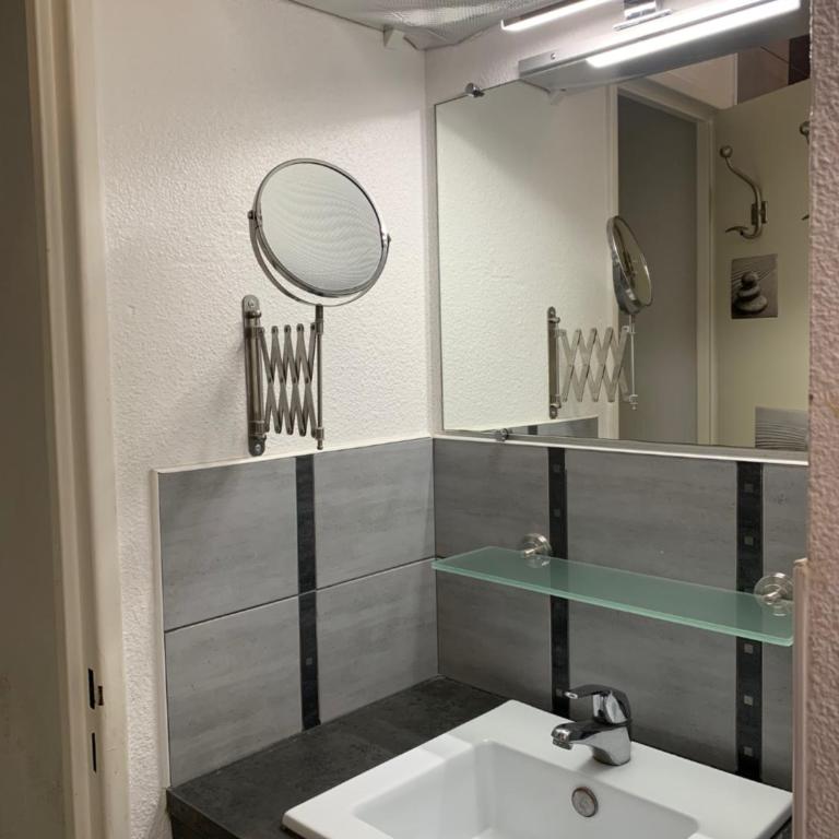 611 Studio 2 pers Port Nature 6 vue jardin - Studio Apartment with Balcony - 8