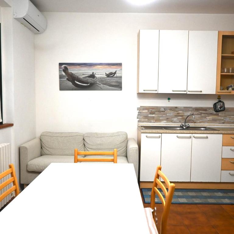 M195 - Marcelli, trilocale a 2 passi dal mare - Two-Bedroom Apartment - 7