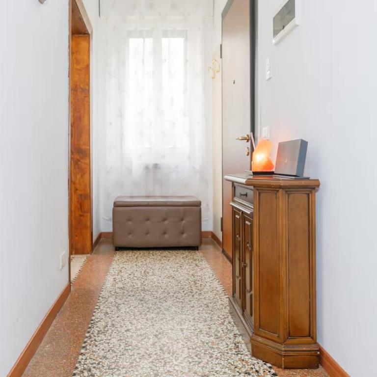 Apartment with Free Parking Easy Access to Venice - Appartamento con 1 Camera da Letto - 27