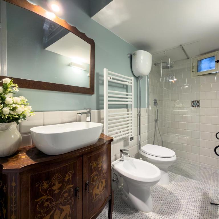 The Quiet Garden at San Giovanni - One-Bedroom Apartment with Garden - 6