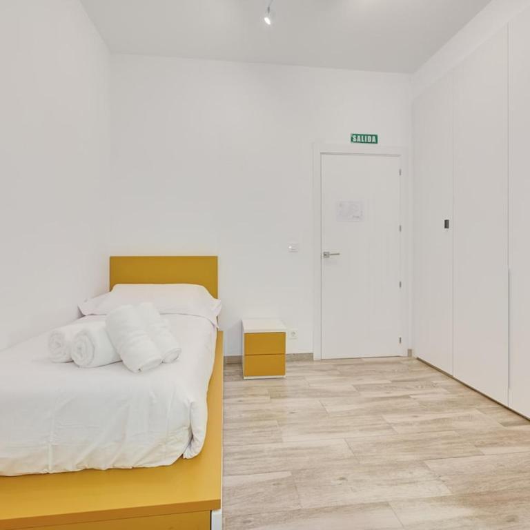 Primera Rivera Suite - Two-Bedroom Apartment - 12