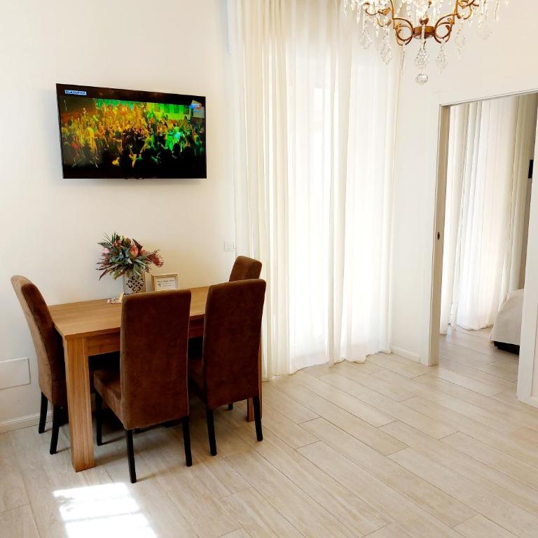 Piccolo Mondo Verona Deluxe Duplex - Appartamento con 2 Camere da Letto - 12