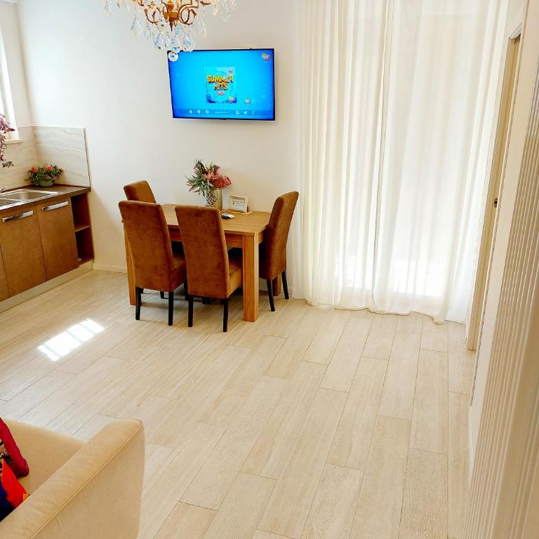 Piccolo Mondo Verona Deluxe Duplex - Appartamento con 2 Camere da Letto - 29