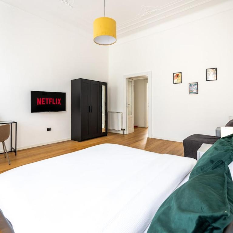 Duomo 7 min - Design Apartment with Parking - Appartamento con 2 Camere da Letto - 3