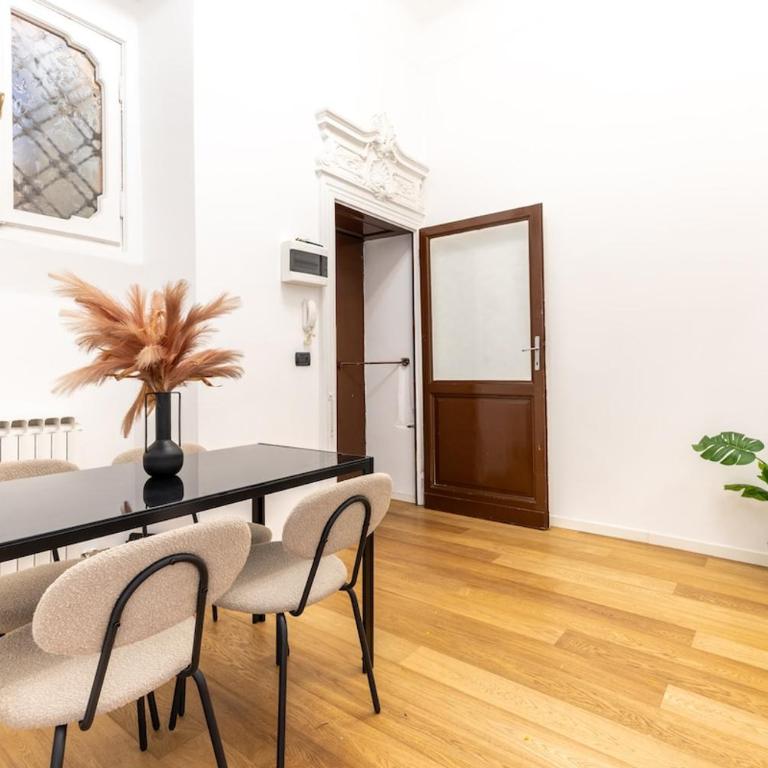Duomo 7 min - Design Apartment with Parking - Appartamento con 2 Camere da Letto - 4
