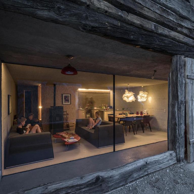 Les mayens de la Forclaz - Three-Bedroom Chalet - 1