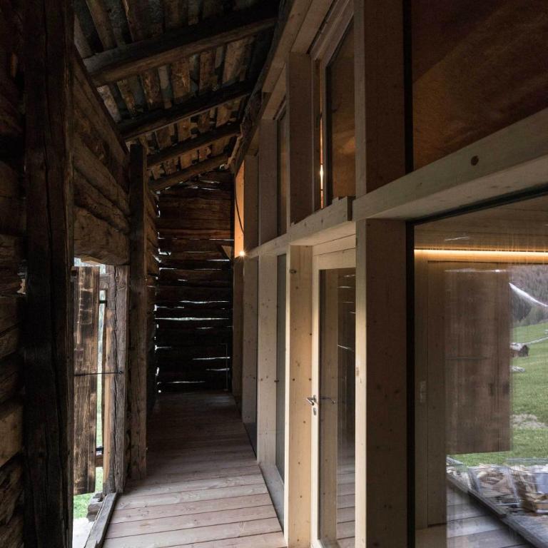 Les mayens de la Forclaz - Three-Bedroom Chalet - 6