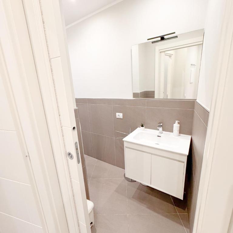 Stupendo appartamento a 20mt dal mare - Two-Bedroom Apartment - 20