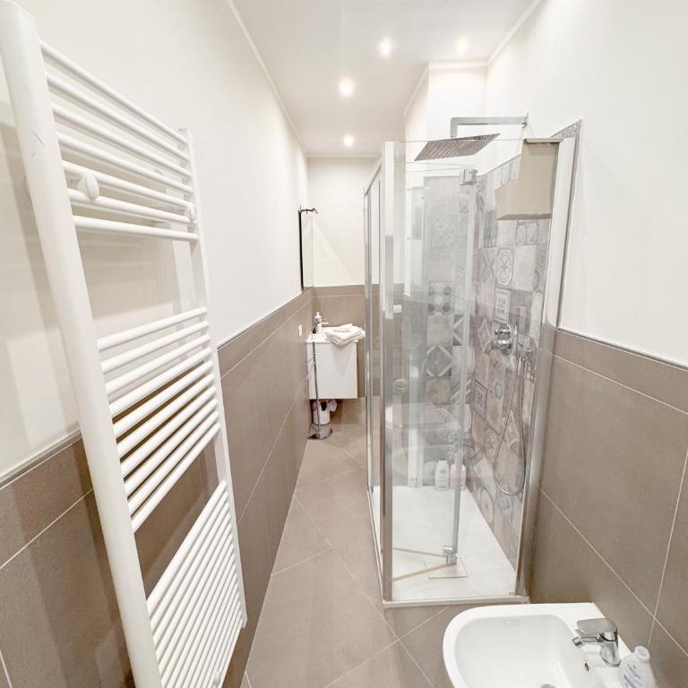 Stupendo appartamento a 20mt dal mare - Two-Bedroom Apartment - 23