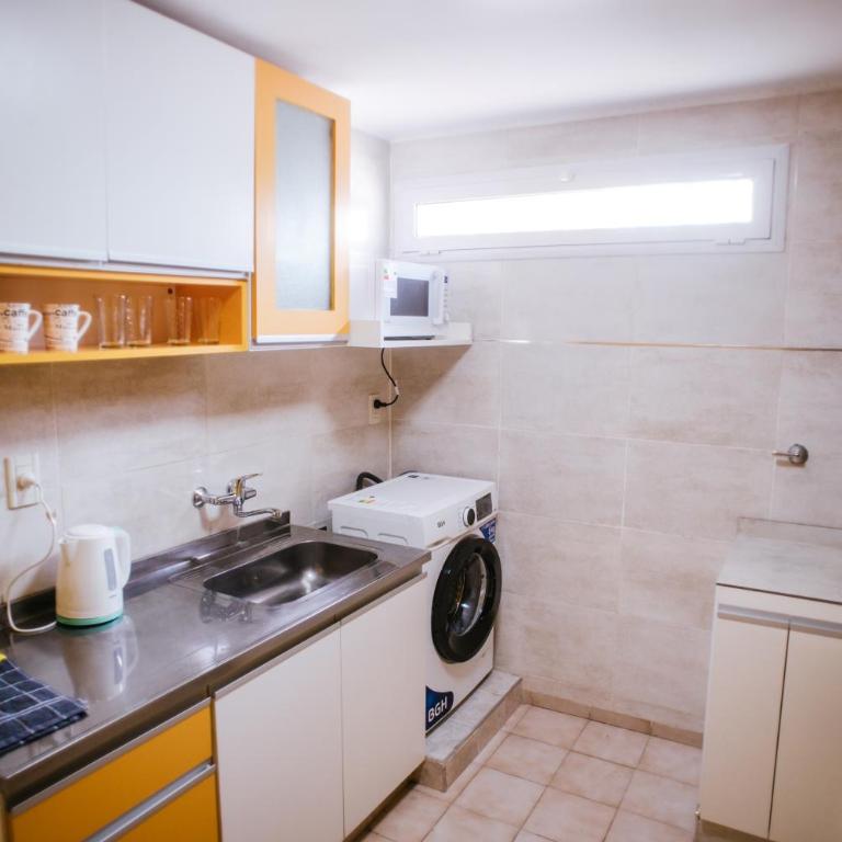 Donde topa - Two-Bedroom Apartment - 6