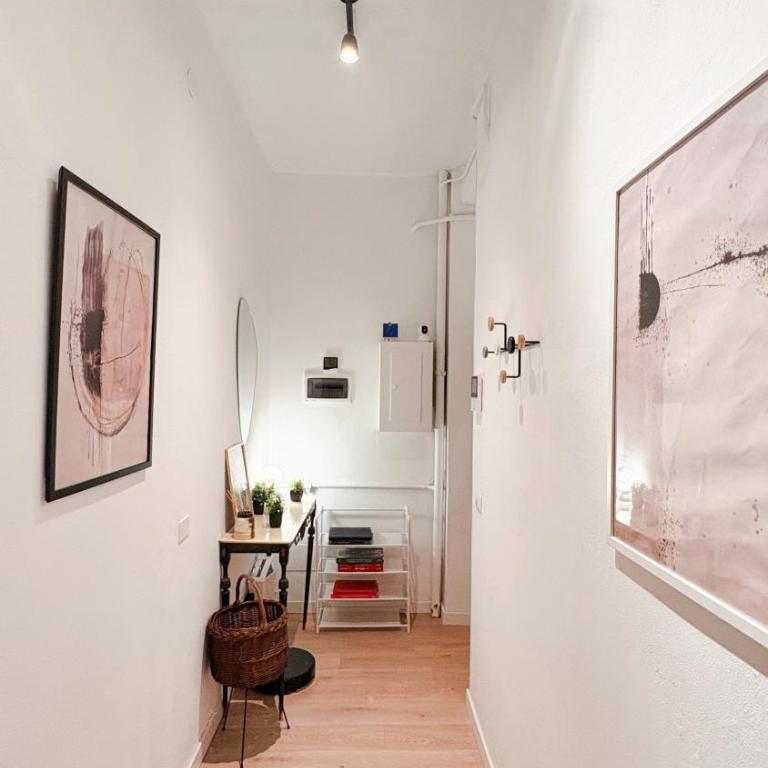 Exclusive & Cosy 3-Bedroom apartment by San Siro Stadium & Metro - Double Room with Shared Bathroom - 16