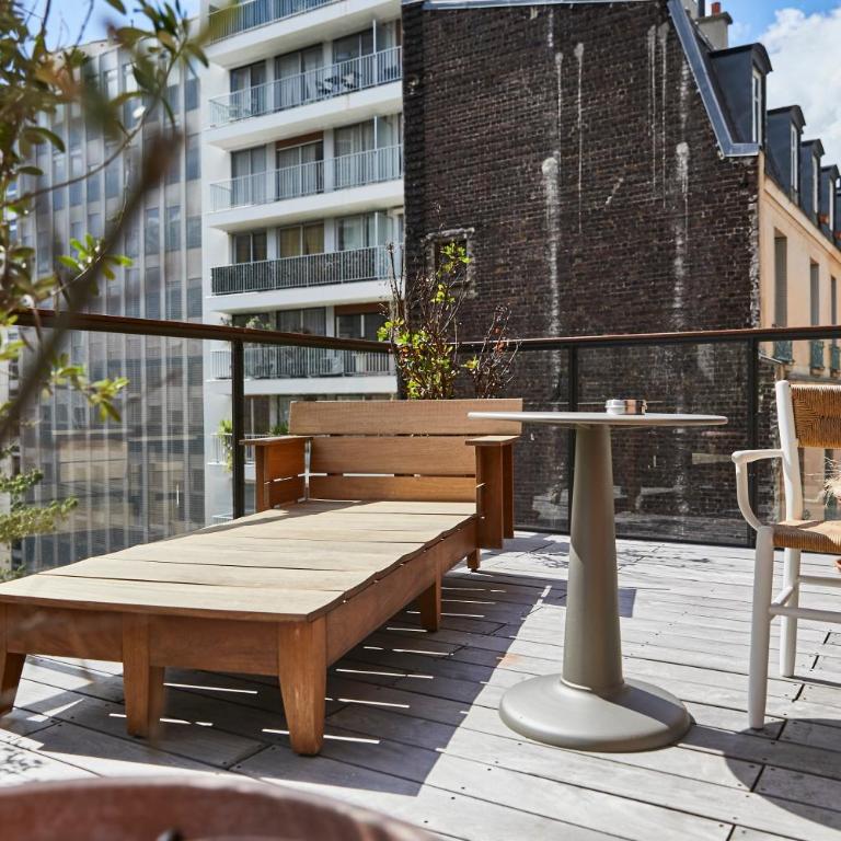 Villa M - Chambre Familiale avec Terrasse - 3