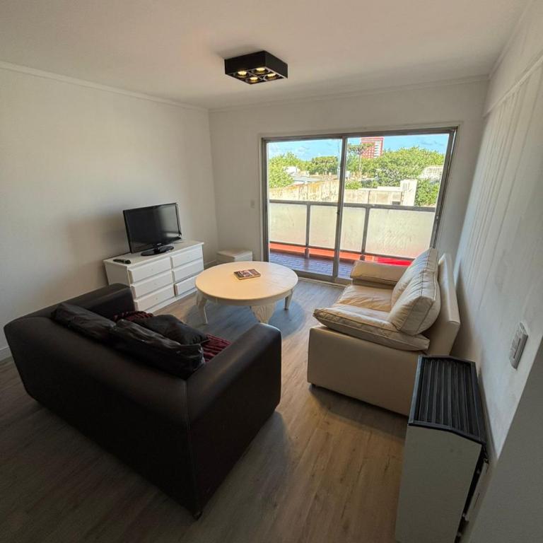 Alquilo departamento para 6 personas en pleno centro - Three-Bedroom Apartment - 5