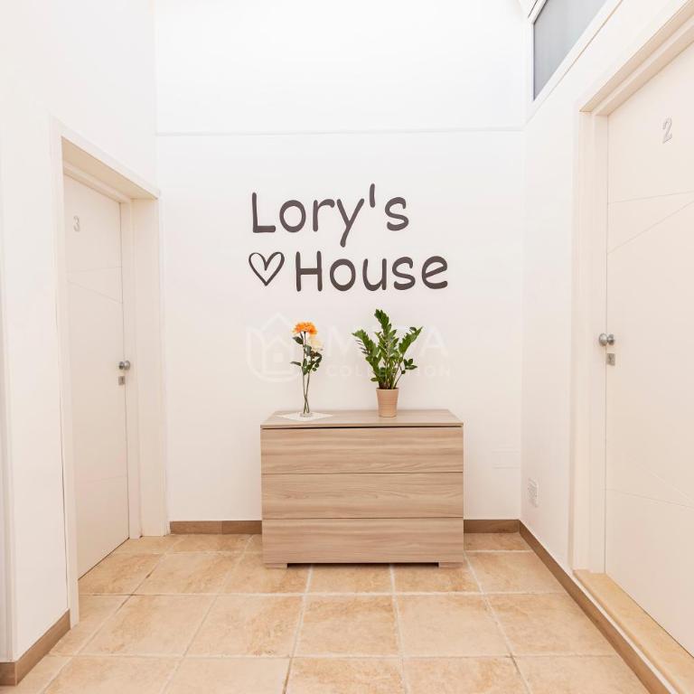 LORY'S HOUSE - Comfort Triple Room - 1