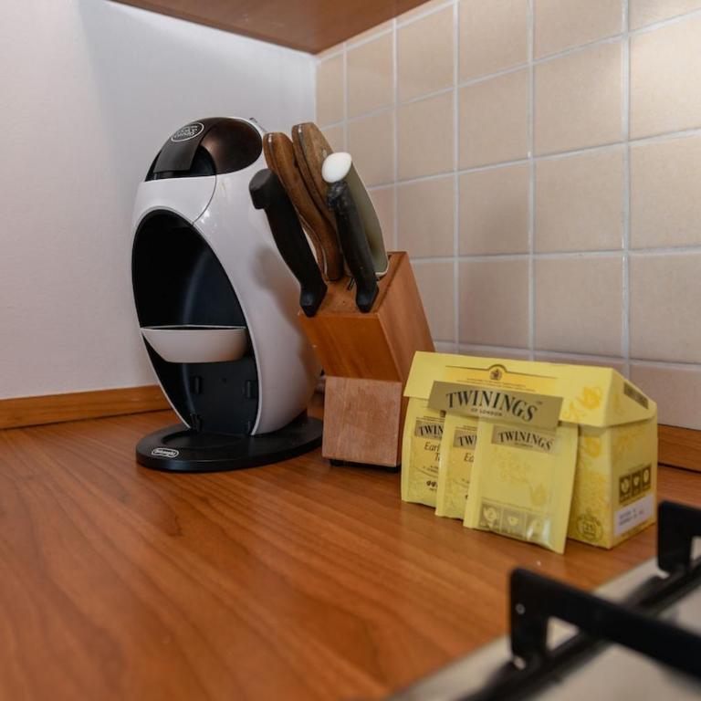 Loft Soppalcato con Patio, Piscina e Parcheggio - Appartamento con 1 Camera da Letto - 8
