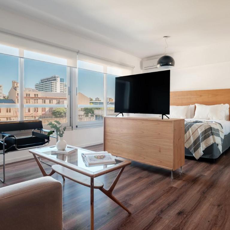 Modern Studio in Luxury Hollywood Tower w Pools - Apartamento - 1