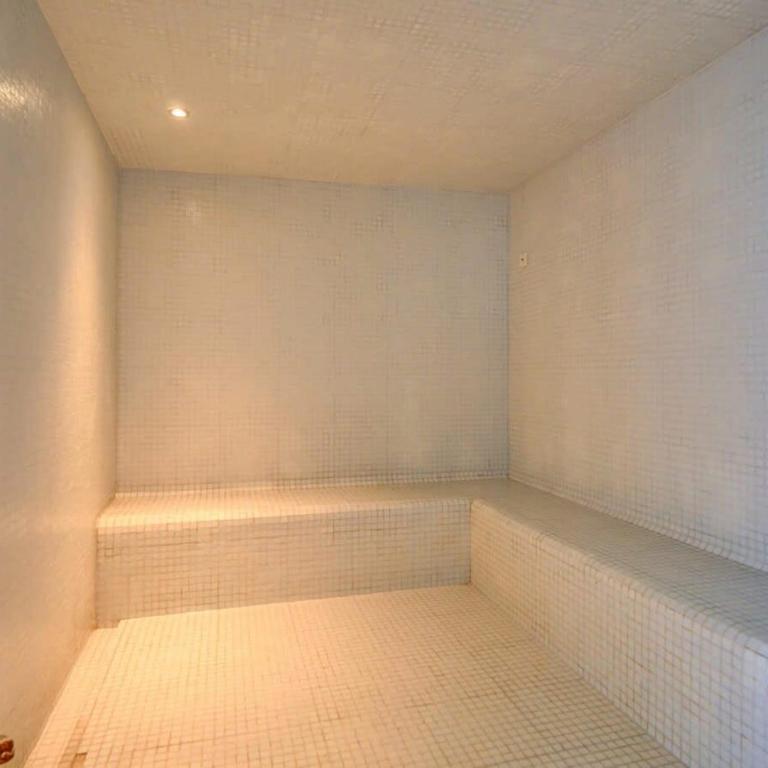 Modern Studio in Luxury Hollywood Tower w Pools - Apartamento - 32