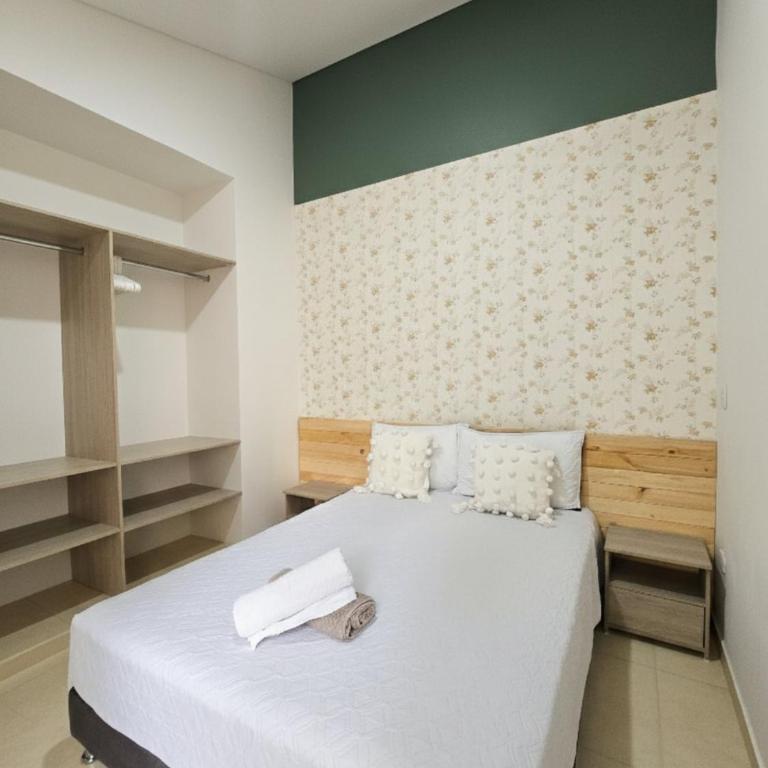 Apartamentos PRIVADOS 2 - 3 Habitaciones 4 Piscinas, 3 Jacuzzi, Sauna Cerca Aeropuerto y Parque del Cafe By Molca Travel - Apartamento de 2 dormitorios - 12