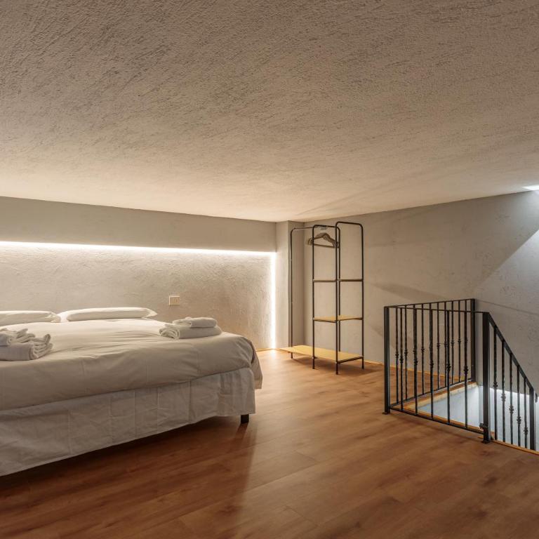 Boutique Alpine Two-Bedroom by SupaStays - Appartamento Premium con 3 Camere da Letto - 27
