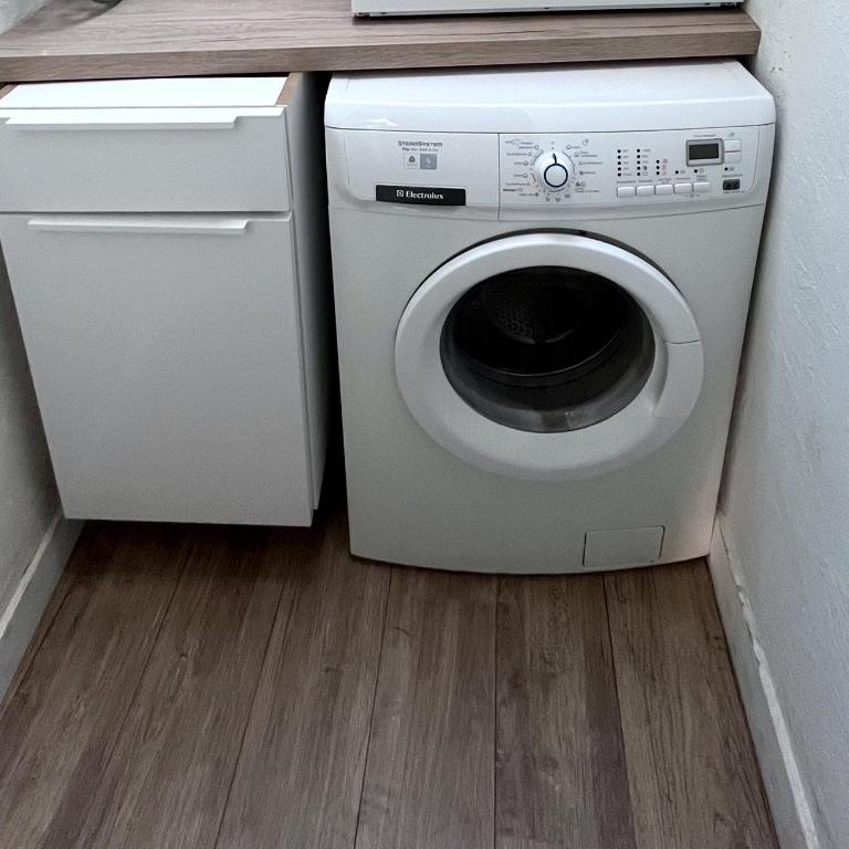 Le Jardin Secret Classé 3 étoiles - 6 pers - Salle de cinéma - Proche de la gare de Blois à 2h de Paris - Appartamento con 3 Camere da Letto - 38