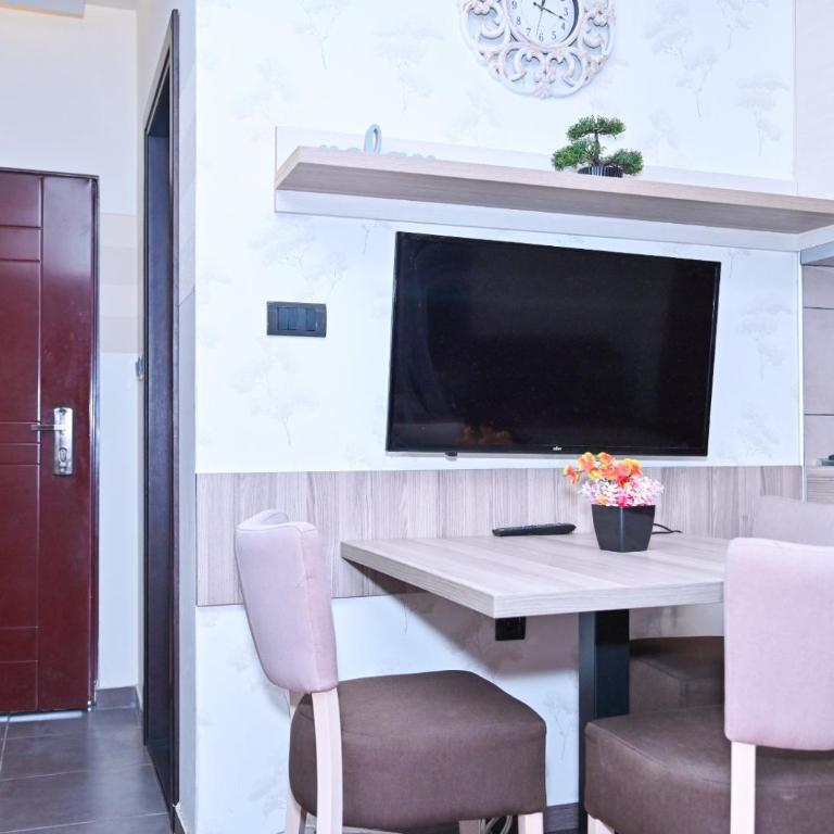 K8 Milmari - One-Bedroom Apartment - 12