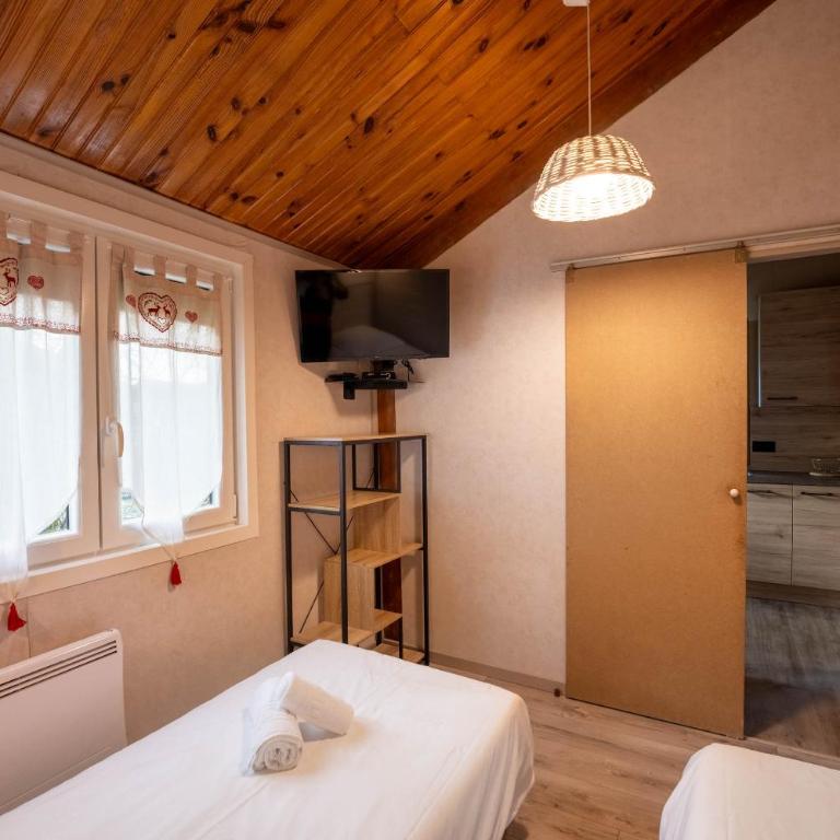 Au Chalet d'Aline - Atypique pour 4 personnes - Chalet 2 Chambres - 17