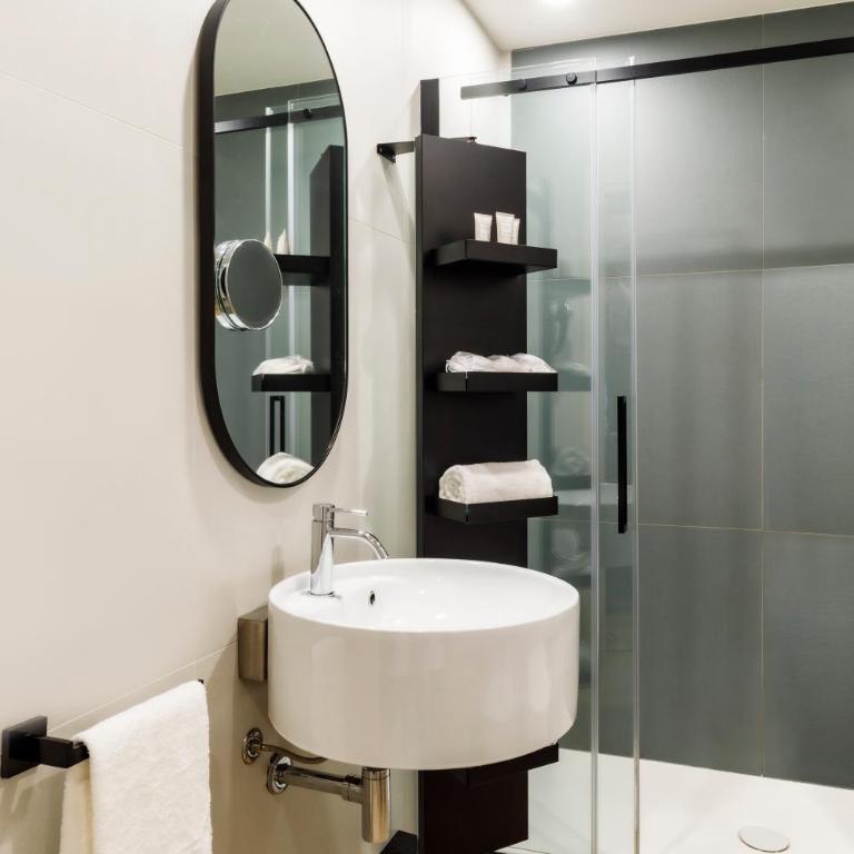 Best Western Plus Royal Superga Hotel - Standard Twin Room - 3