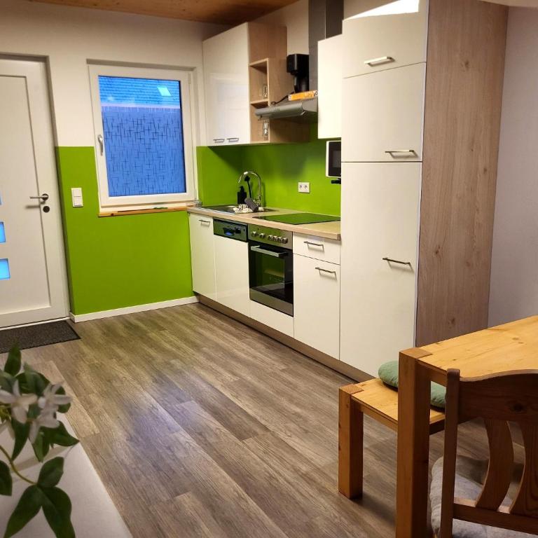 Nature Fun Apartments - Nahe Pressegger See - Skibus zum Nassfeld - Familien & Hunde willkommen - Apartment mit 2 Schlafzimmern - 6