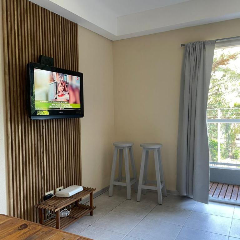 Linda Vista en Adrogue - Apartamento con balcón - 14