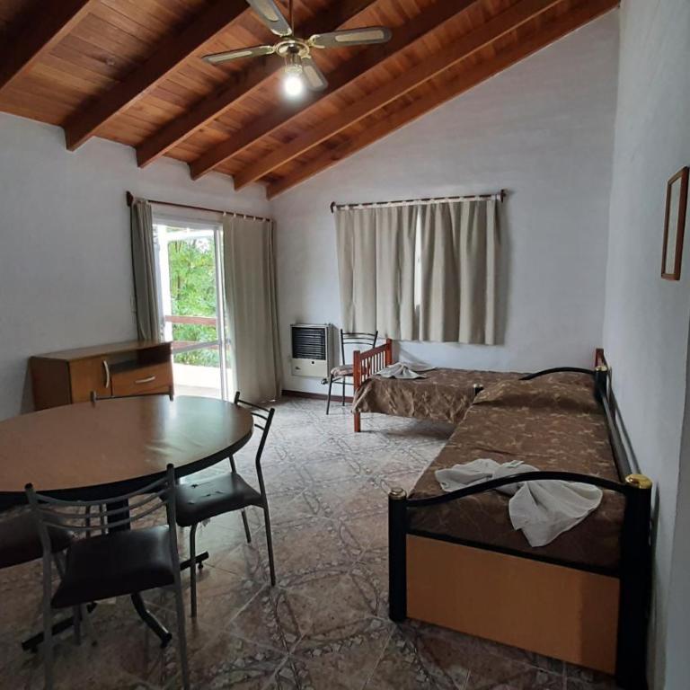 Hosteria Arture - Two-Bedroom Standard Apartment - 2