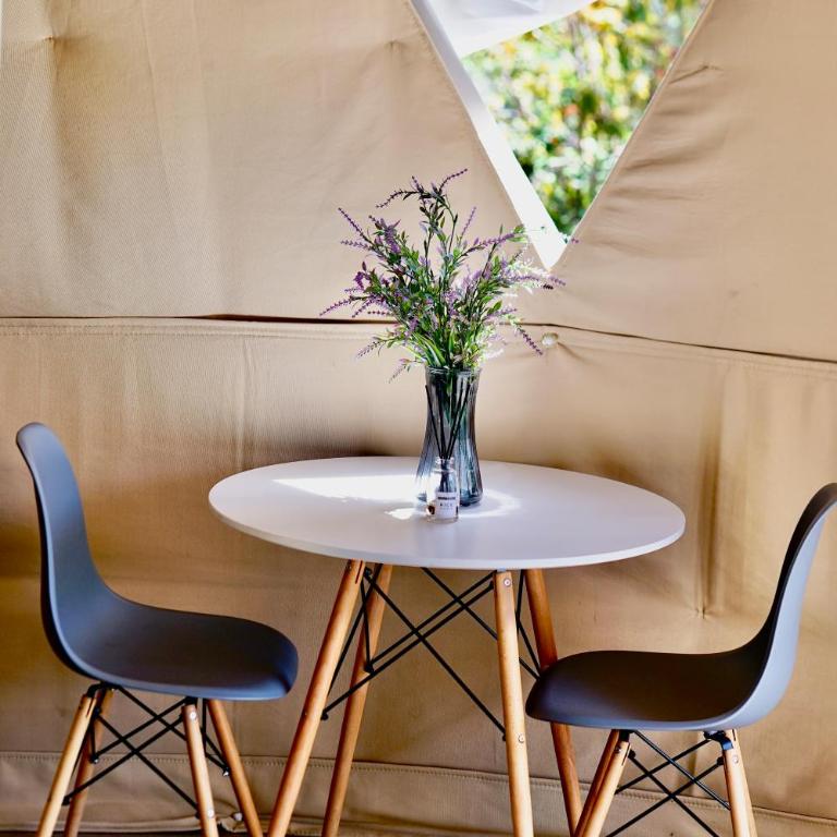 Glamping Domo Tinaja y Piscina Climatizada - Tent - 12
