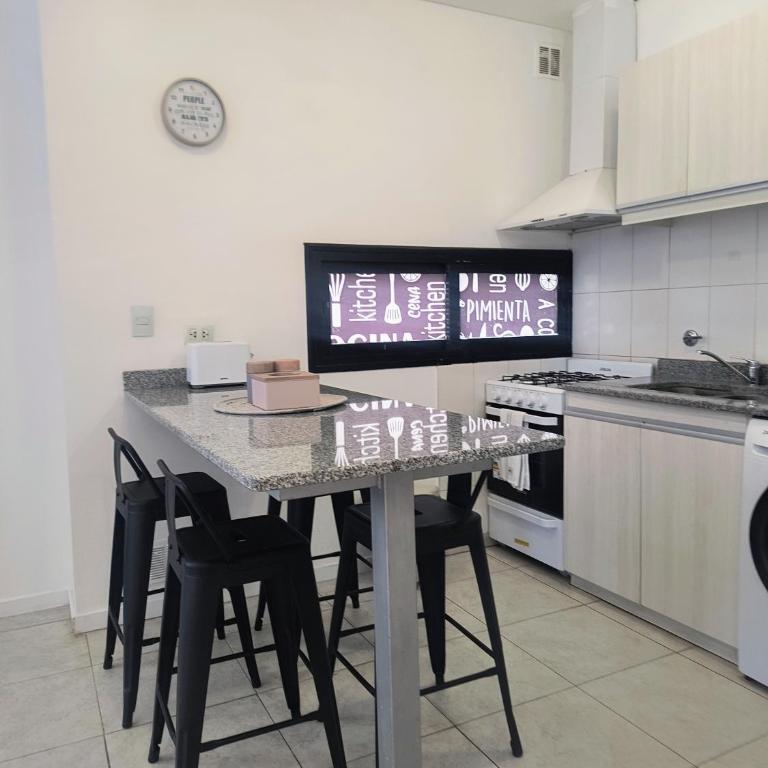 Departamento Neuquén Amoblado Premium 2-3-4 personas - Apartamento de 1 dormitorio - 3