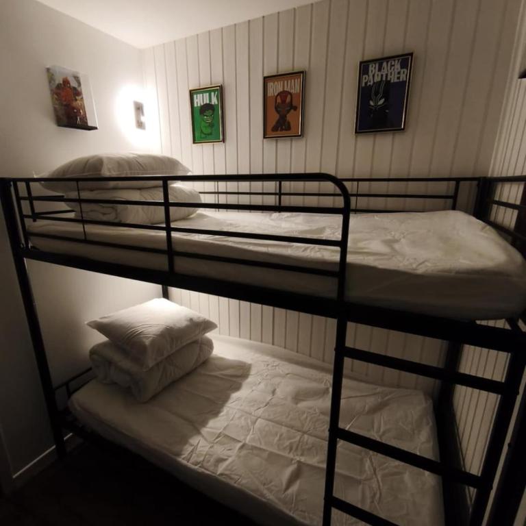 Gamebox in Carroz - Appartamento con 1 Camera da Letto, Balcone e Vista Montagna - 2