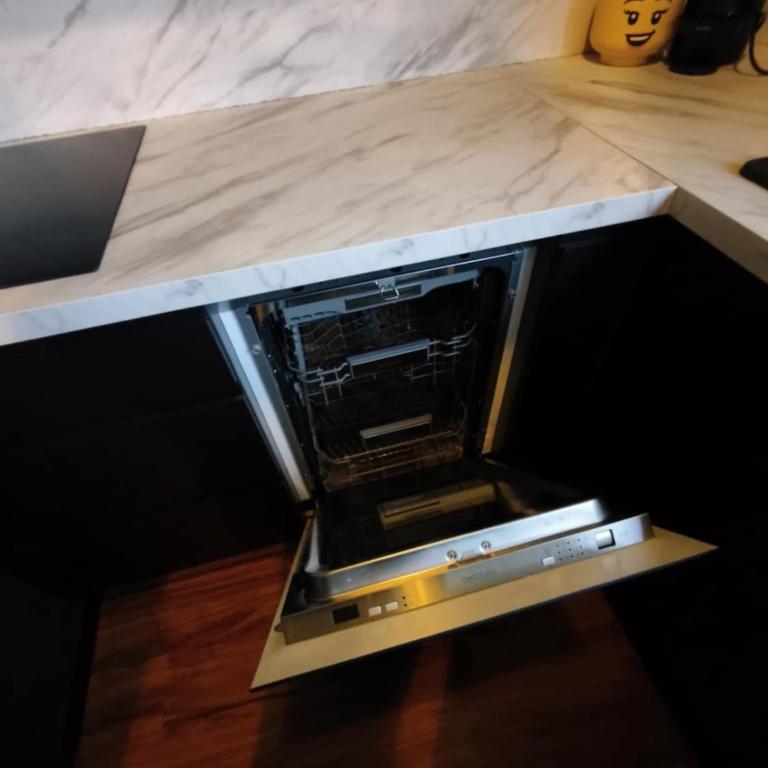 Gamebox in Carroz - Appartamento con 1 Camera da Letto, Balcone e Vista Montagna - 4