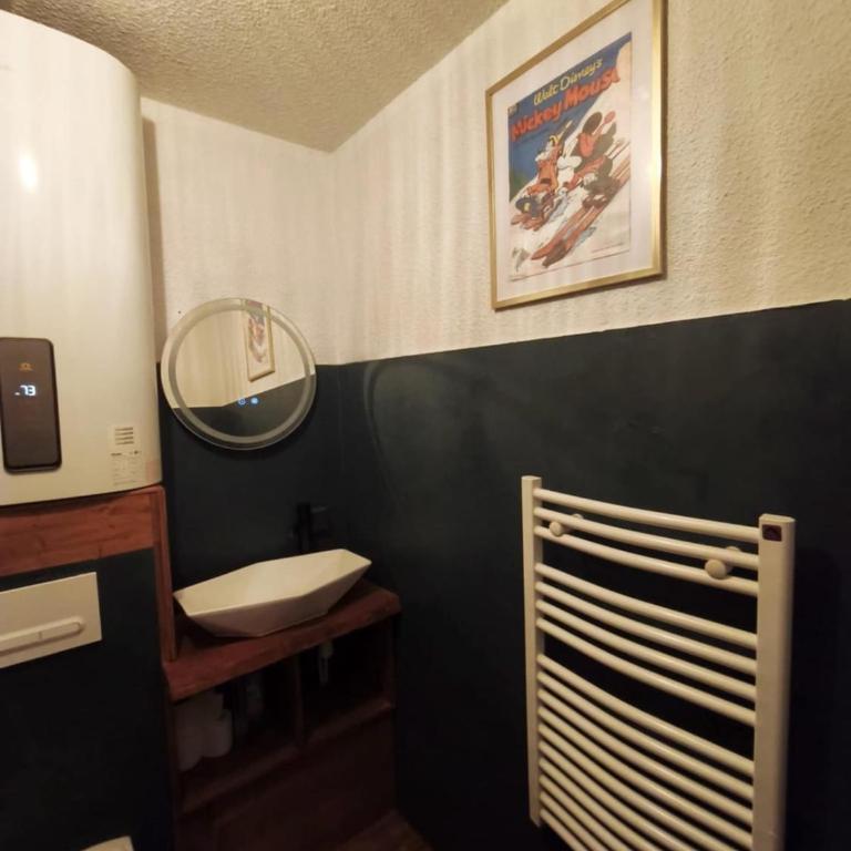 Gamebox in Carroz - Appartamento con 1 Camera da Letto, Balcone e Vista Montagna - 7
