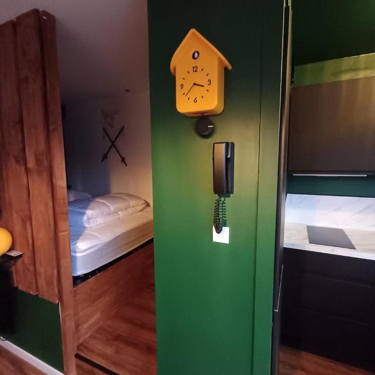 Gamebox in Carroz - Appartamento con 1 Camera da Letto, Balcone e Vista Montagna - 8