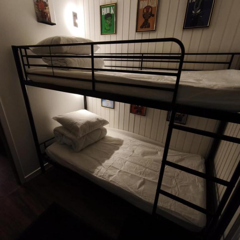 Gamebox in Carroz - Appartamento con 1 Camera da Letto, Balcone e Vista Montagna - 11