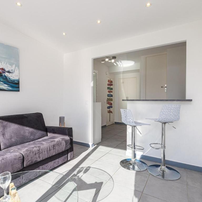 Studio lumineux avec extérieur dans la Marina Baie Des Anges - Appartement 1 Chambre - 5