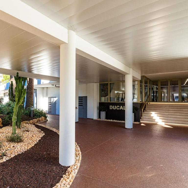 Studio lumineux avec extérieur dans la Marina Baie Des Anges - Appartement 1 Chambre - 9