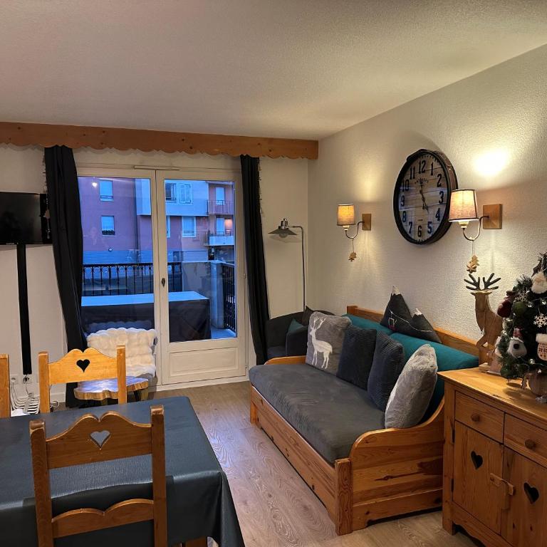 Grand Panorama T2 avec piscine aux pieds des télécabines - Appartement - 11