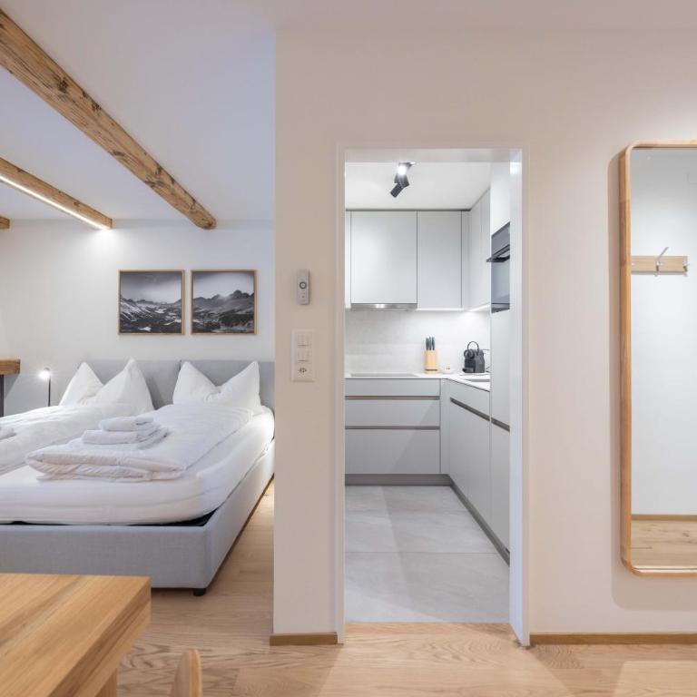 New Premium Studio with eFireplace, Pool & Sauna - Studio mit Balkon - 18